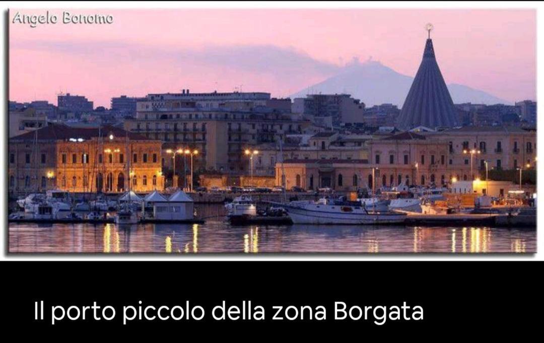 Appartamento Al Posto Giusto Syrakus Exterior foto